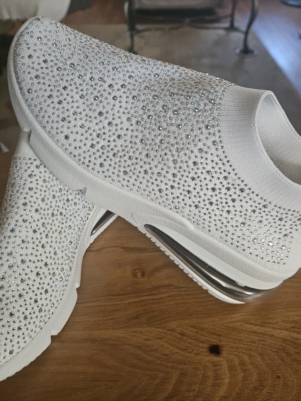 Italina Knitted Slip-On Embellished Sock Aneakers.     Size 39 fits 8.5 or 9.